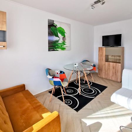 Ultracentral-Luxury Piata Victoriei Apartment Targu Mures Exterior photo